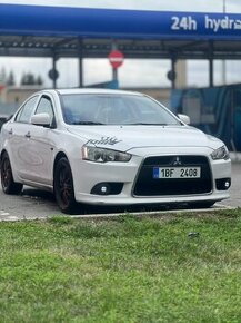 Mitsubishi Lancer