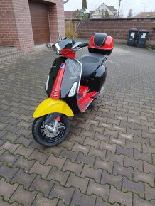 Vespa sprint 125 r.v.2017 - 1