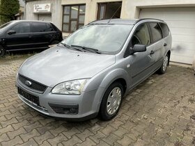 Ford Focus 1.6 benzin