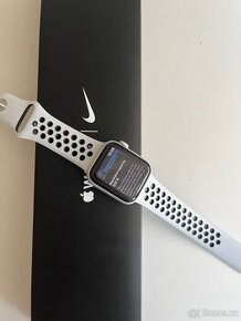 Apple watch SE nike + - 100% baterie