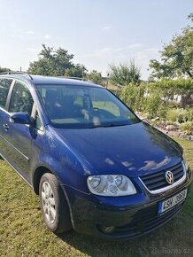 VW TOURAN 2.0 TDI, 5 míst