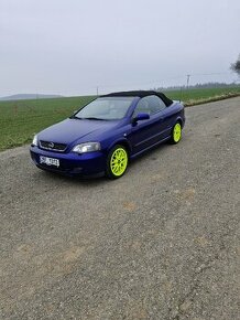 Opel Astra cabrio 2.0 Turbo - 1