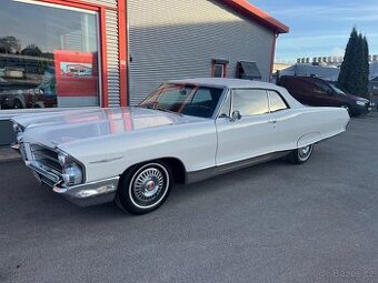 1965 Pontiac Boneville Convertible