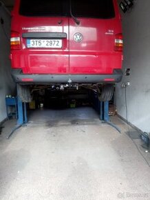 VW transportér T5 2;5tdi