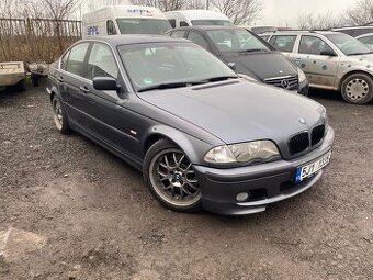 BMW E46 330i - 1