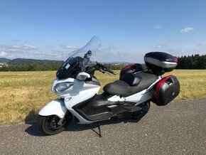 šance SUZUKI Burgman 650 jen 8900km 1 maj. v ČR - 1