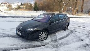 Renault Laguna III combi 2.0dci 127kw.