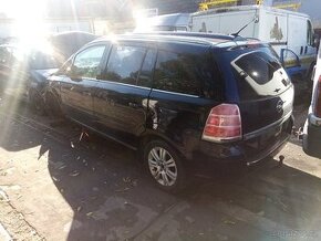 Opel Zafira 1.8 i