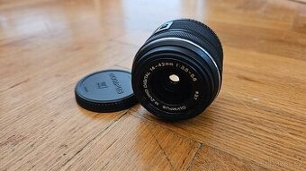 Olympus M.ZUIKO 14-42 mm f/3,5-5,6 II MFT