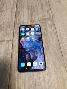 Xiaomi Mi 9 LTE 64GB modrá - 1