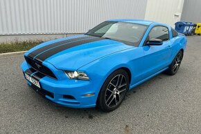 Ford Mustang 3.7 224kw manuál