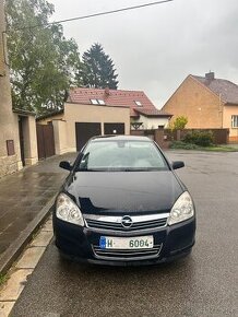 Opel Astra 1,7 CDTI rok 2008