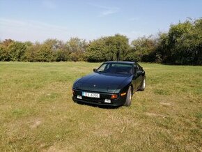 Porsche 944 - 1