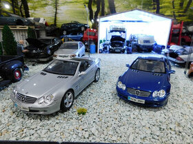 2x model auta Mercedes SL Class cabrio 1:18 Maisto