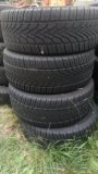 zimní pneumatiky 225/45 R17 Semperite