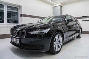 Volvo V90 2022 B4 Momentum Pro H&K el.taž. CZ DPH