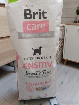 Brit Sensitive (Insect and Fish) 10kg - 1