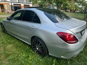 MERCEDES-BENZ C220 Amg-line