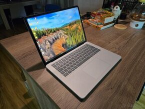 Surface Laptop Studio - i7 16GB 512GB Nvidia 3050Ti - 1