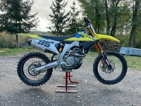 SUZUKI RMZ 450 2023