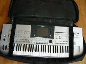 Yamaha Tyros 4