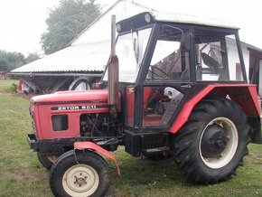 traktor s celnim nakladacem zetor malotrakgtor mt8 - 1