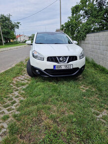 Nissan Qashqai + 2 koupen v čr