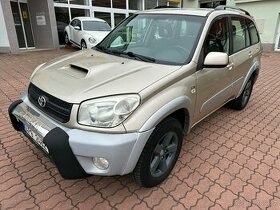 Toyota RAV4 2.5 D4-D 4X4, ČR, automatická klimatizace, tažné