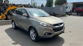 251.Hyundai IX35 2.0crdi D4HA Na náhradní díly - 1