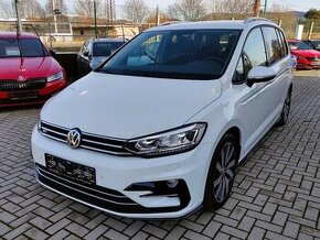 VW Touran TSi R-Line LED NAVI VYHŘ SEDAČKY SENZORY