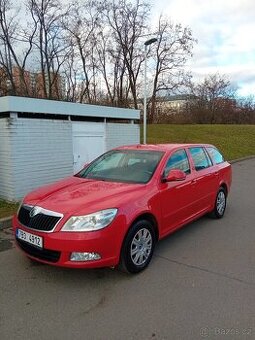 Škoda Octavia II 1.6i 75kW +SERVISKA+koupeno ČR