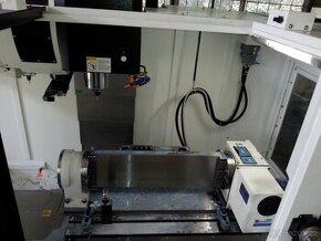 CNC obráběcí centrum 4 osy - Hartford - LG 1000