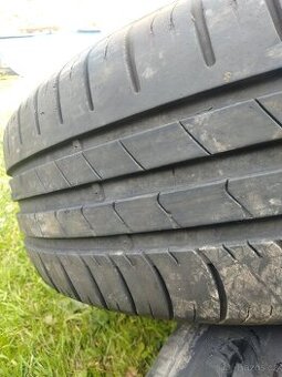 Pneu 185/65 r14 letní - 2ks