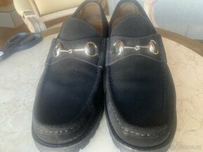 GUCCI ČERNÉ SEMIŠOVÉ LOAFERS 10.5 D - 1