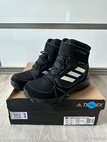 Sněhule, zimní boty Adidas Terrex Snow 38