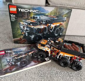 Lego Technic 42139 : Auťák pro všechny terény