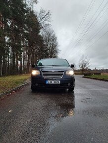 Prodám Chrysler Grand Voyager 2.8CRDi