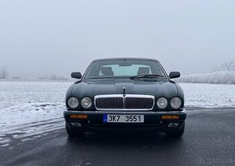 Jaguar XJ6 (X300)