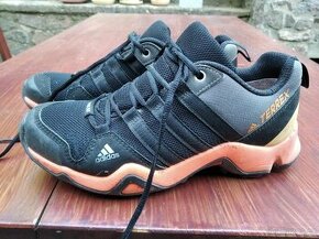 botasky Adidas Terrex vel.36