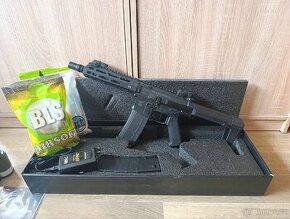 Airsoft zbraň Honeybadger