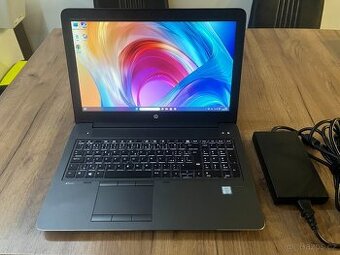 Profesionální HP ZBook 15 G4 RAM 16GB-i7 7820HQ-NVIDIA M2200