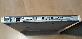 Router Cisco 2801