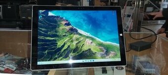 Microsoft surface PRO 3 model 1631