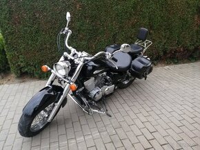 Honda Shadow vt750