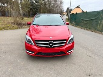 Mercedes-Benz B180  AMG packet, 1.6 benzin, 2012