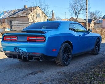 DODGE CHALLENGER R/T 5.7L NEHAVAROVANÝ