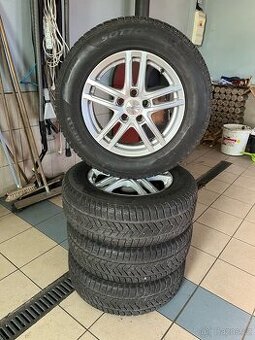 Alu kola Dezent 16" + zimní pneumatiky Pirelli Sottozero 3