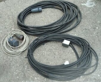 Prodám prodlužovací kabel 3x2,5 na 230v, a kabel 4x6 na 380v