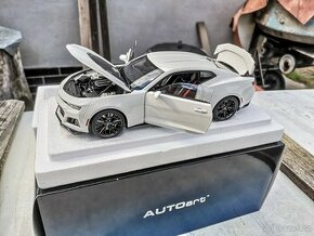 Chevrolet Camaro ZL1 2017 1:18 Autoart - 1