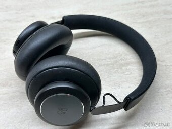 Bang & Olufsen BeoPlay H4